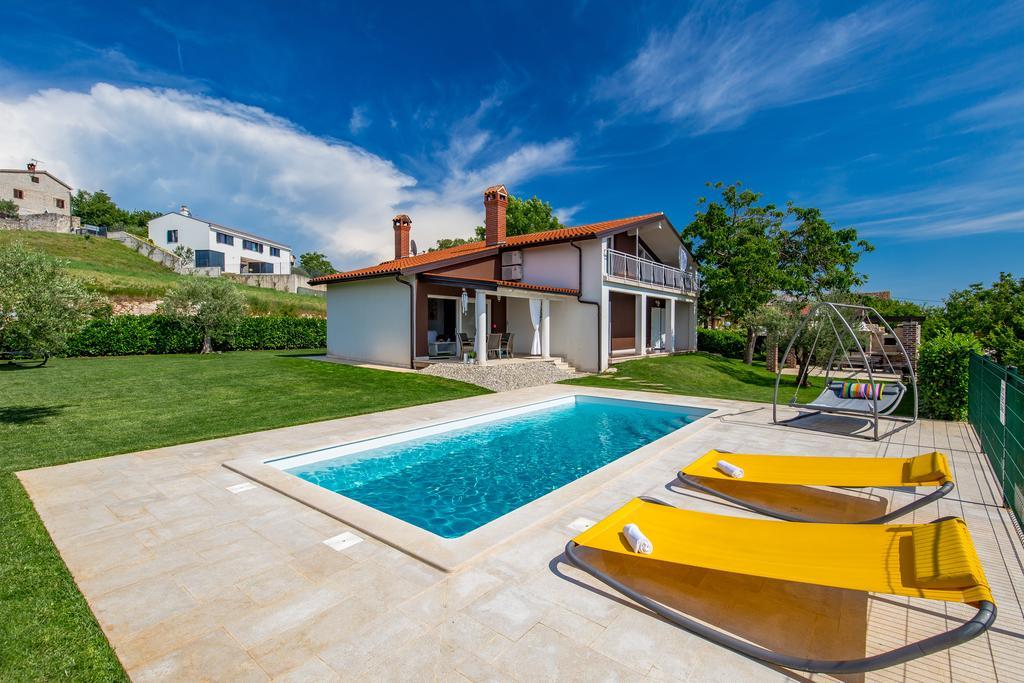Villa Parenzana Вишнян Екстер'єр фото